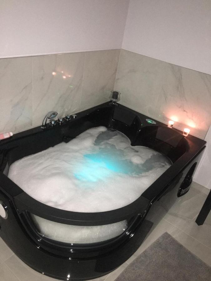 B&B Del Corso Бари Екстериор снимка